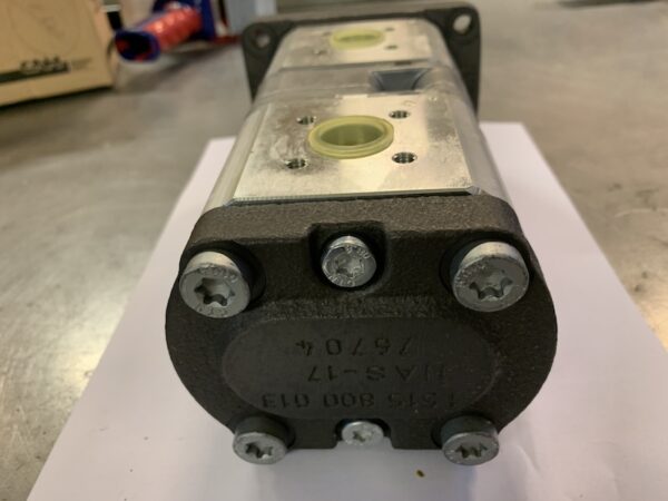 Hydraulikkpumpe 84573104 - Bilde 2