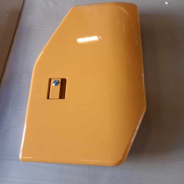 Deksel venstre side bak dør CX80/CX75SR